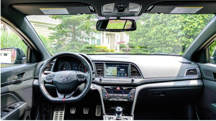 2017 Hyundai Elantra Sport interior