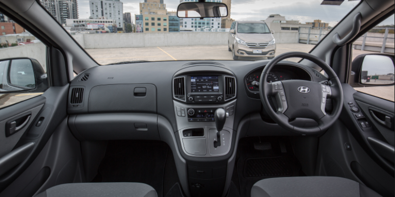 2019 Hyundai Imax interior