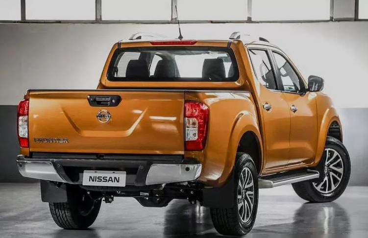 2019 Nissan Frontier Release Date, Rear View