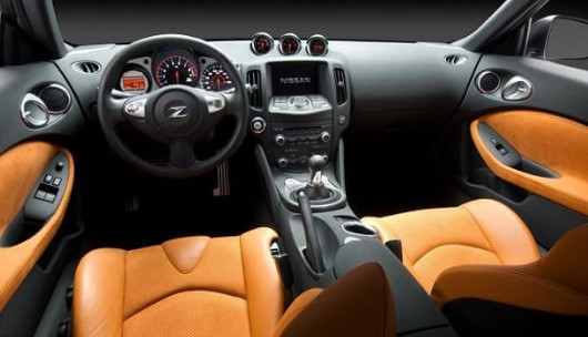 2019 Nissan 370Z Interior