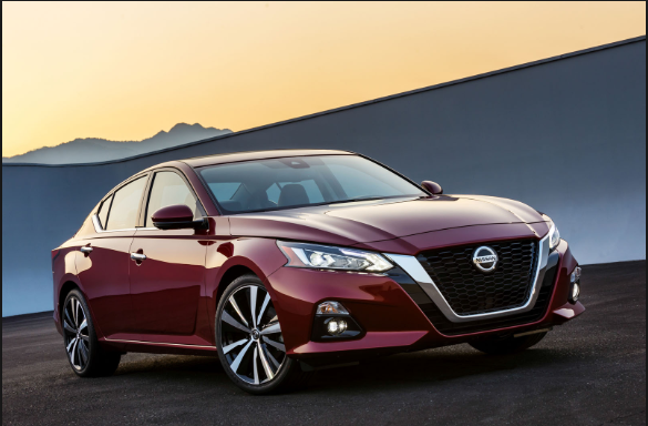 2019 Nissan Altima exterior