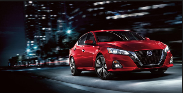 2019 Nissan Altima exterior