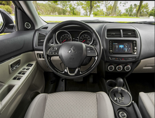 2018 mitsubishi rvr interior