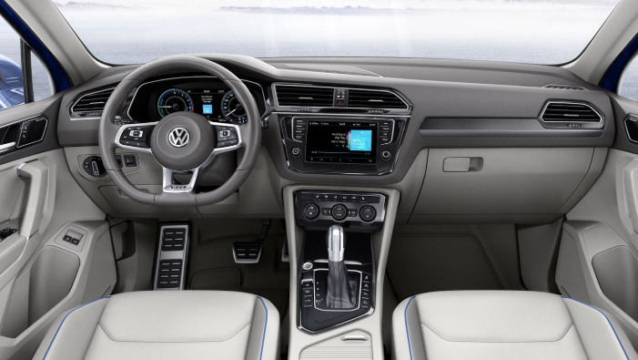 2019 VW Tiguan Interior