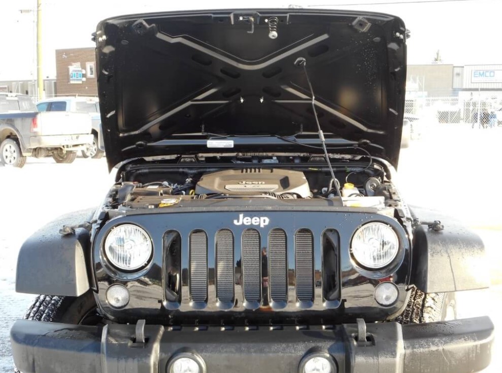 2020 Jeep Wrangler Pickup Enginec