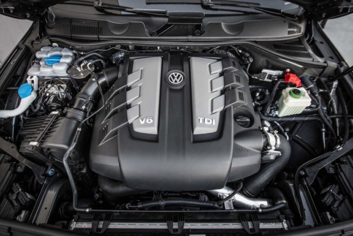 2020 Volkswagen Touareg Engine