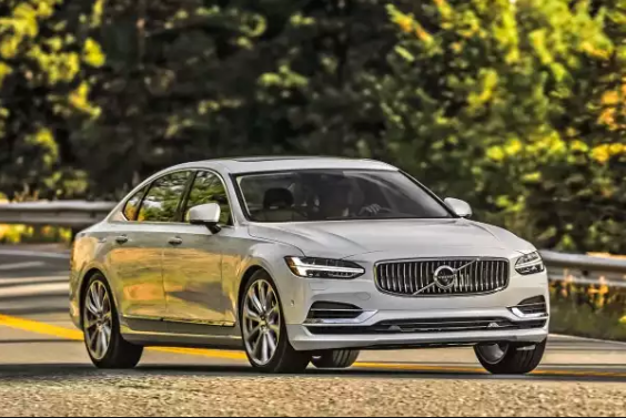 2018 VOLVO S90 exterior