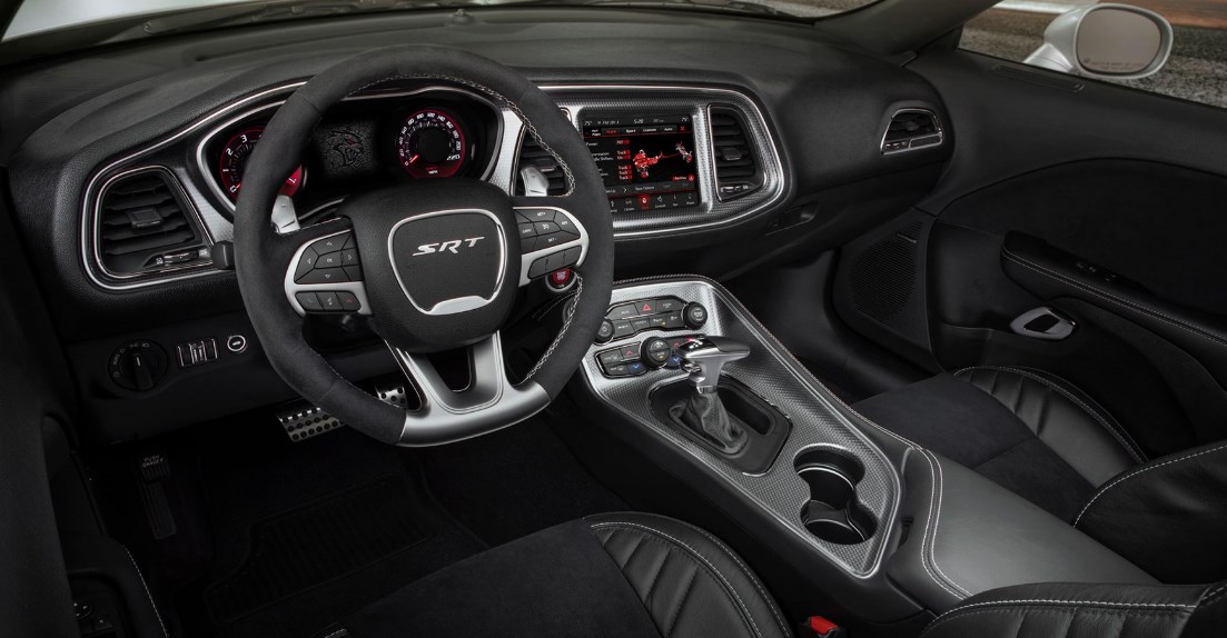 2019 Dodge SRT Hellcat Interior