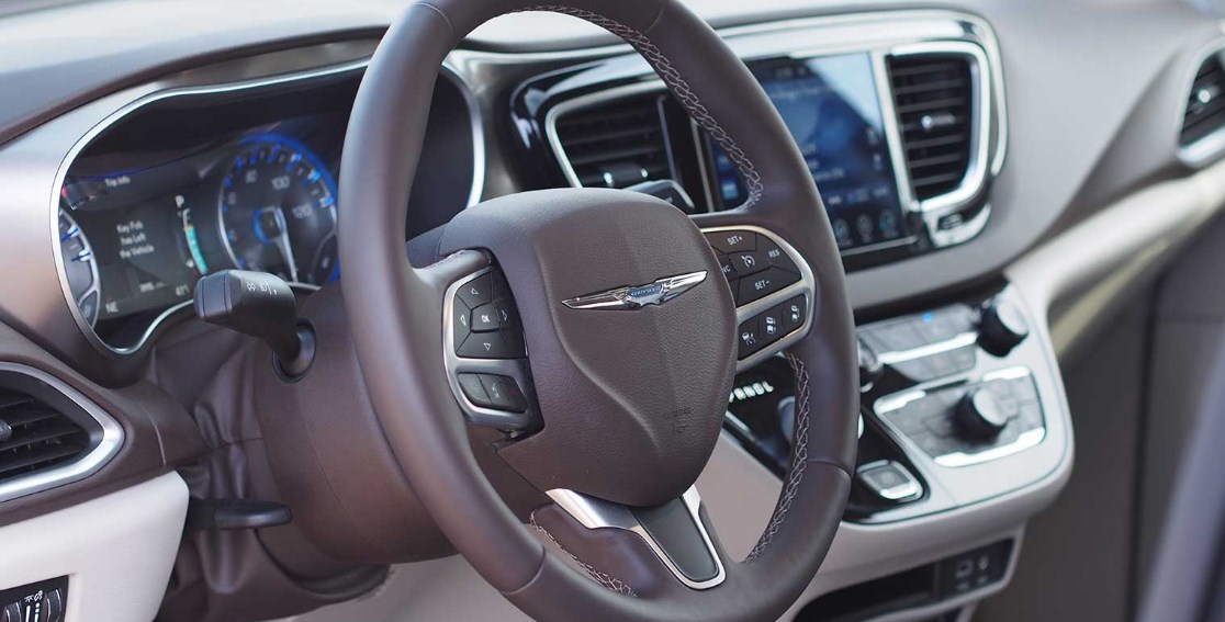2019 Chrysler Pacifica Touring L Interior