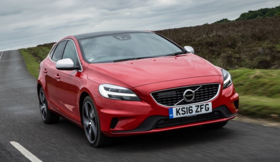 New Volvo V40 2020 Cross Country Release Date & Specs