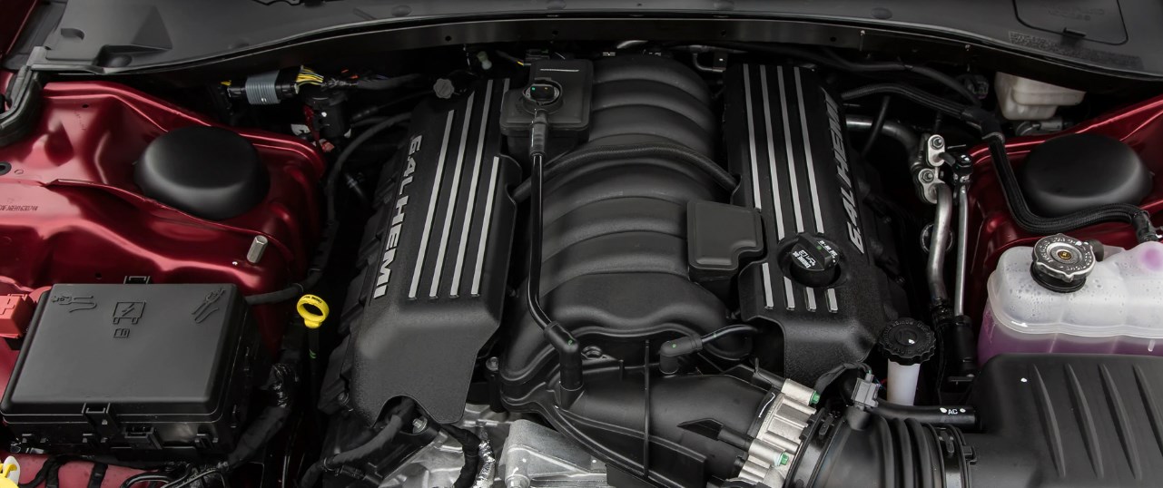 2019 Chrysler 300 Engine