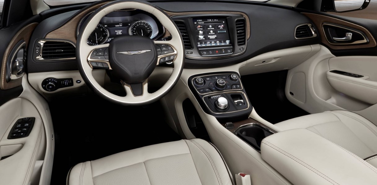2019 Chrysler Convertible Interior