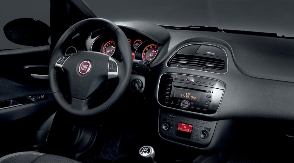 Fiat Punto 2019 Interior