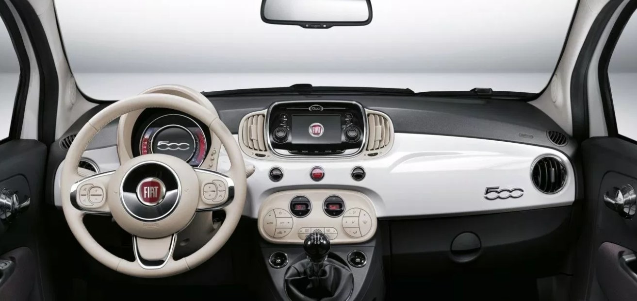 2019 Fiat 500 Interior
