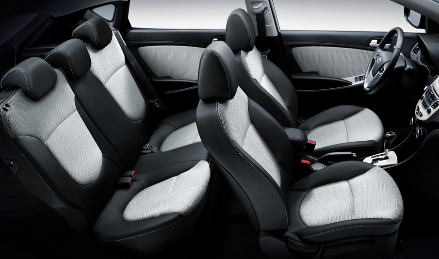 2019 Hyundai Accent Hatchback Interior