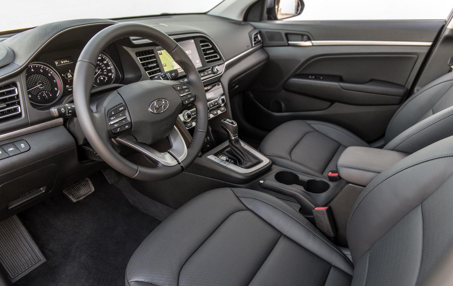 2019 Hyundai Elantra Hatchback Interior