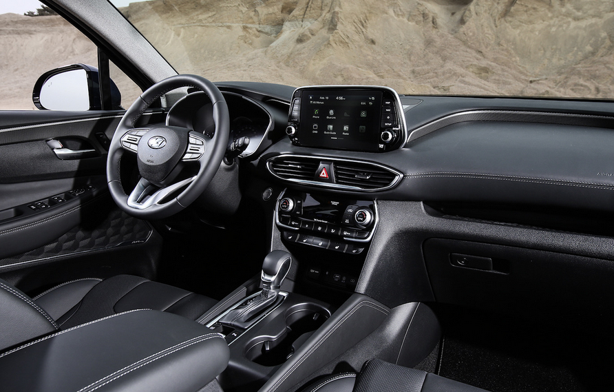 2019 Hyundai Santa Fe SEL 2.4 Interior