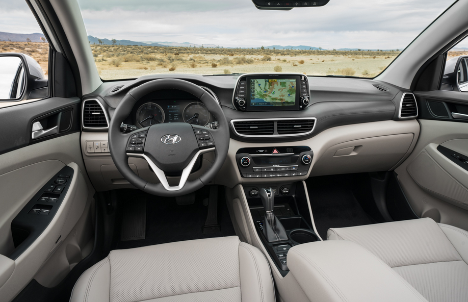 2019 Hyundai Tucson Active X Interior