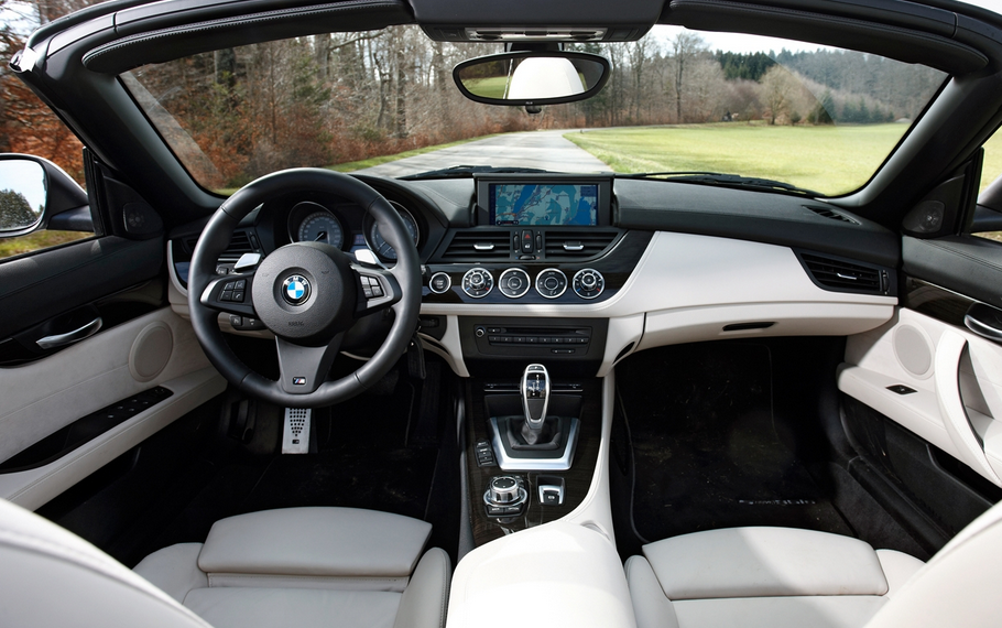 2020 BMW Z4 Interior