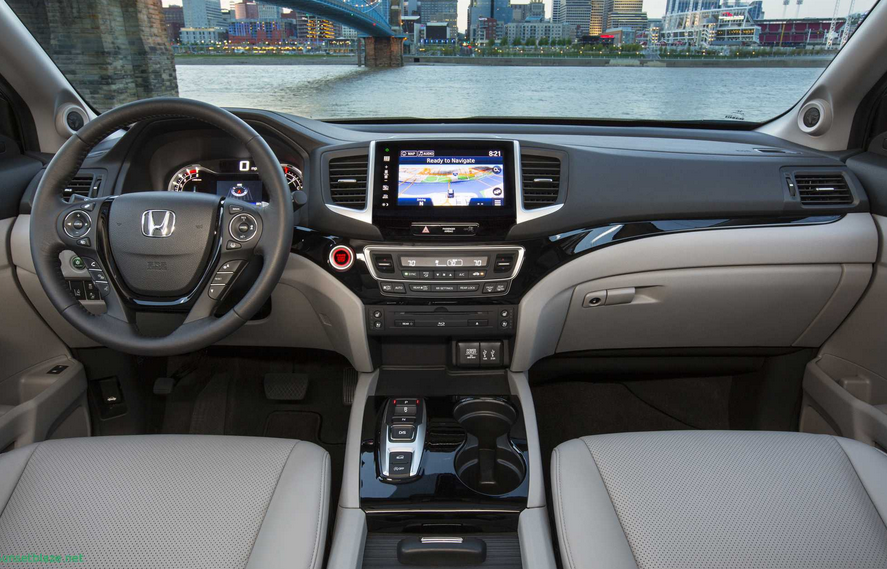 2020 Honda Pilot Hybrid Interior