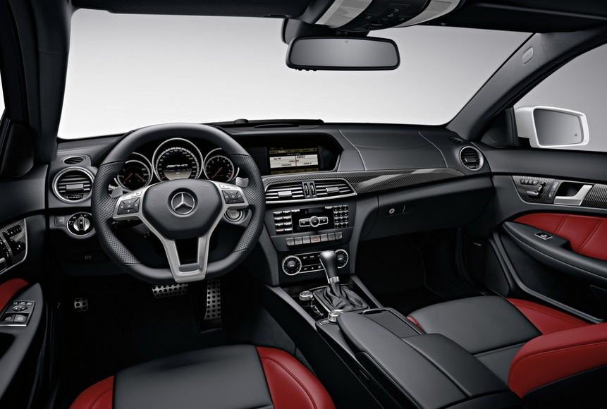 2021 Mercedes-Benz C63 Interior
