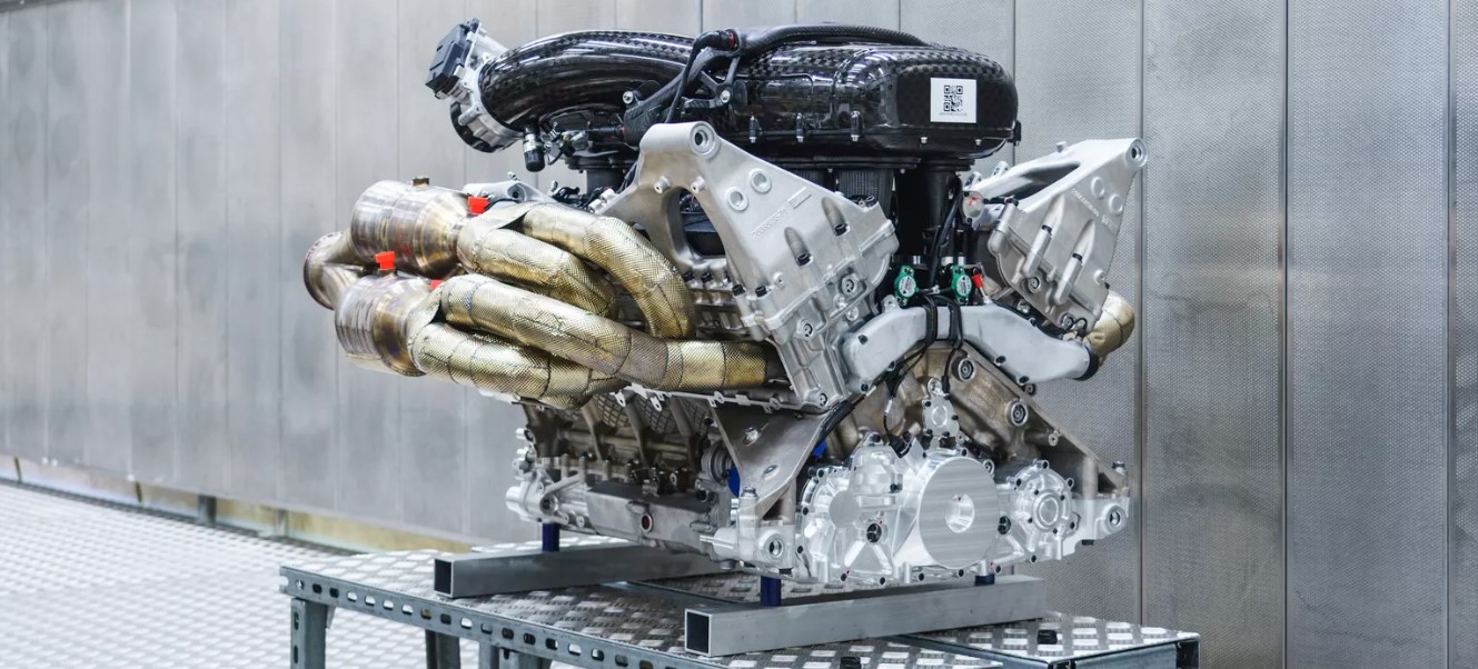 2019 Aston Martin Valkyrie Engine