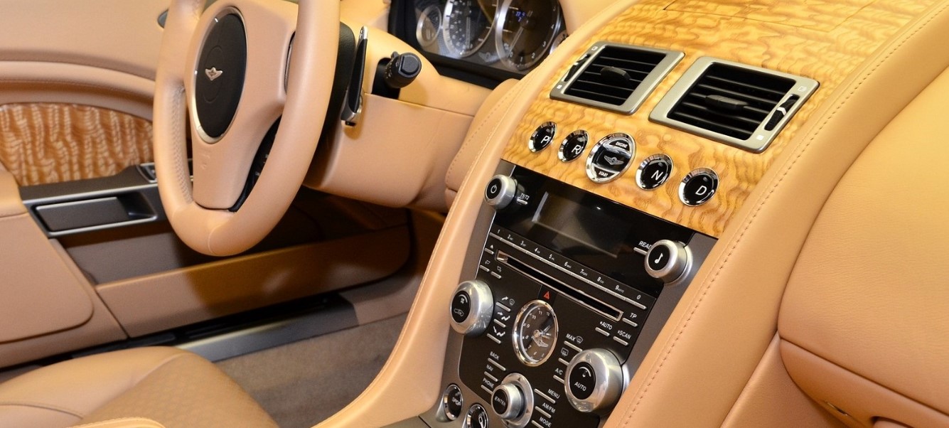 2020 Aston Martin Lagonda Interior