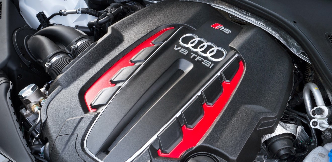 2020 Audi RS 7 Engine