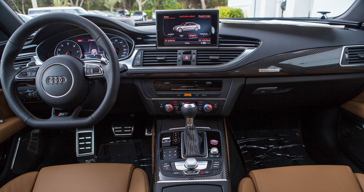 2020 Audi RS 7 Interior