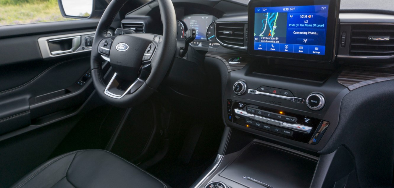 2020 Ford Explorer ST Interior
