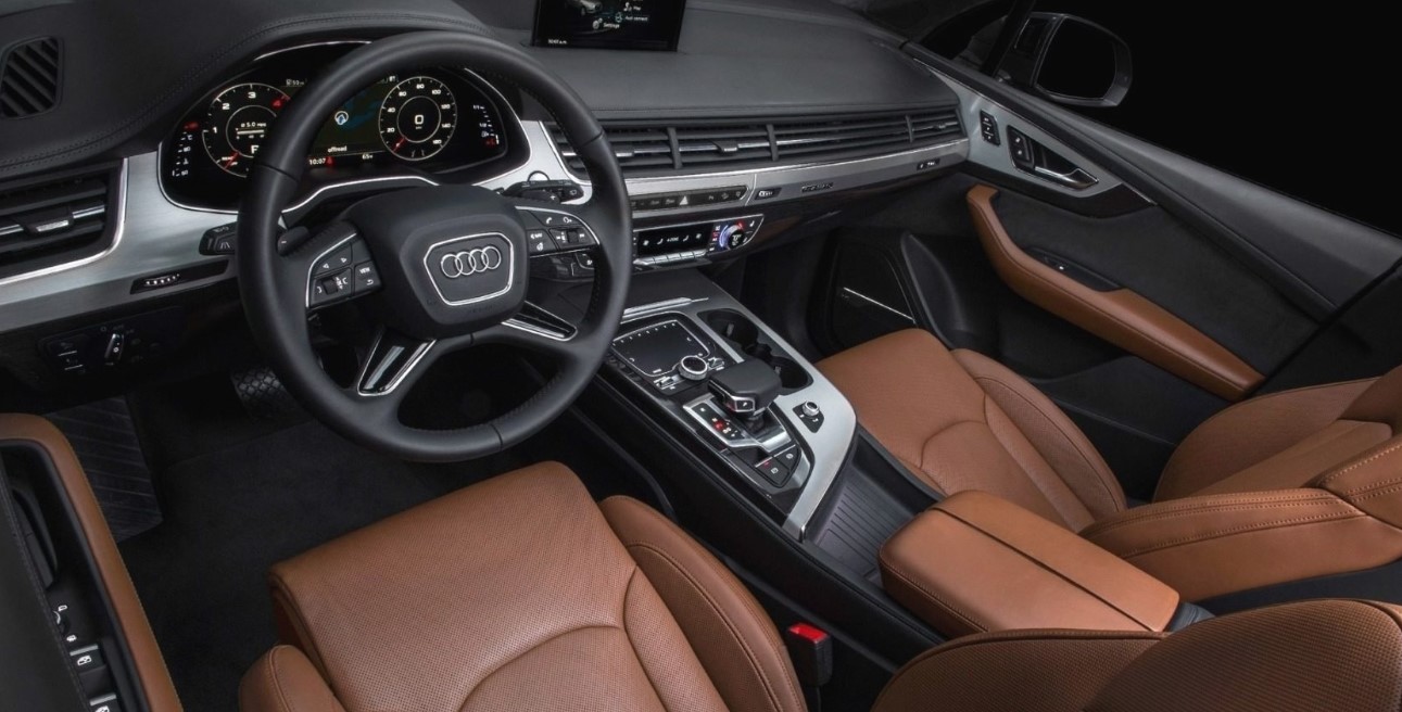 2021 Audi Q9 Interior