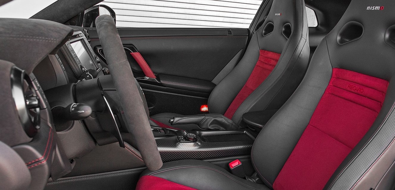 Nissan GTR 2020 Interior