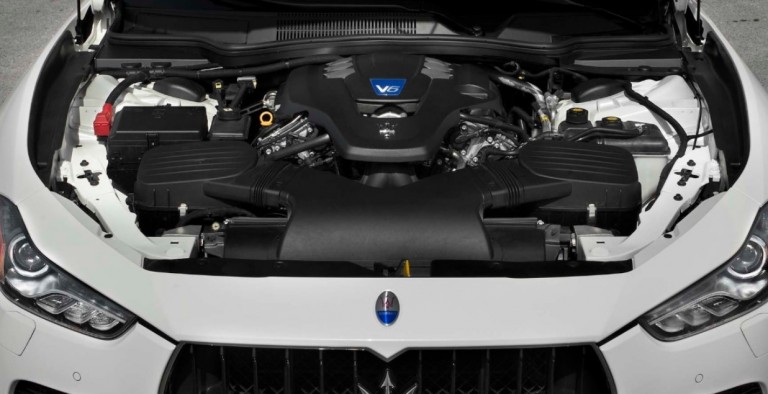 2021 Maserati Ghibli Engine
