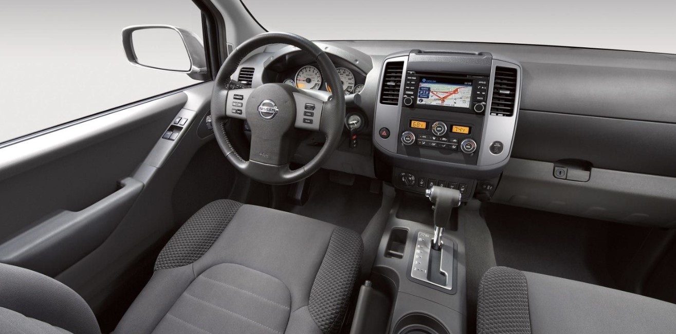 2021 Nissan Frontier Interior