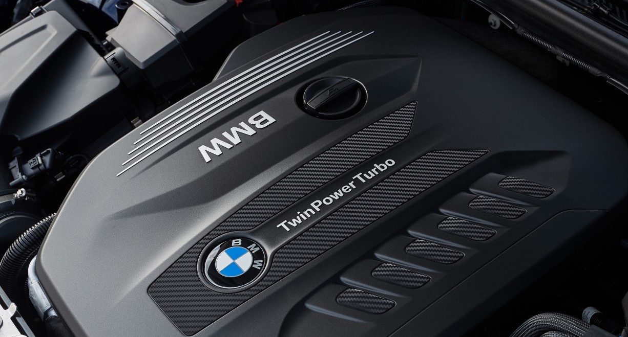 2021 BMW 3 Series Engine