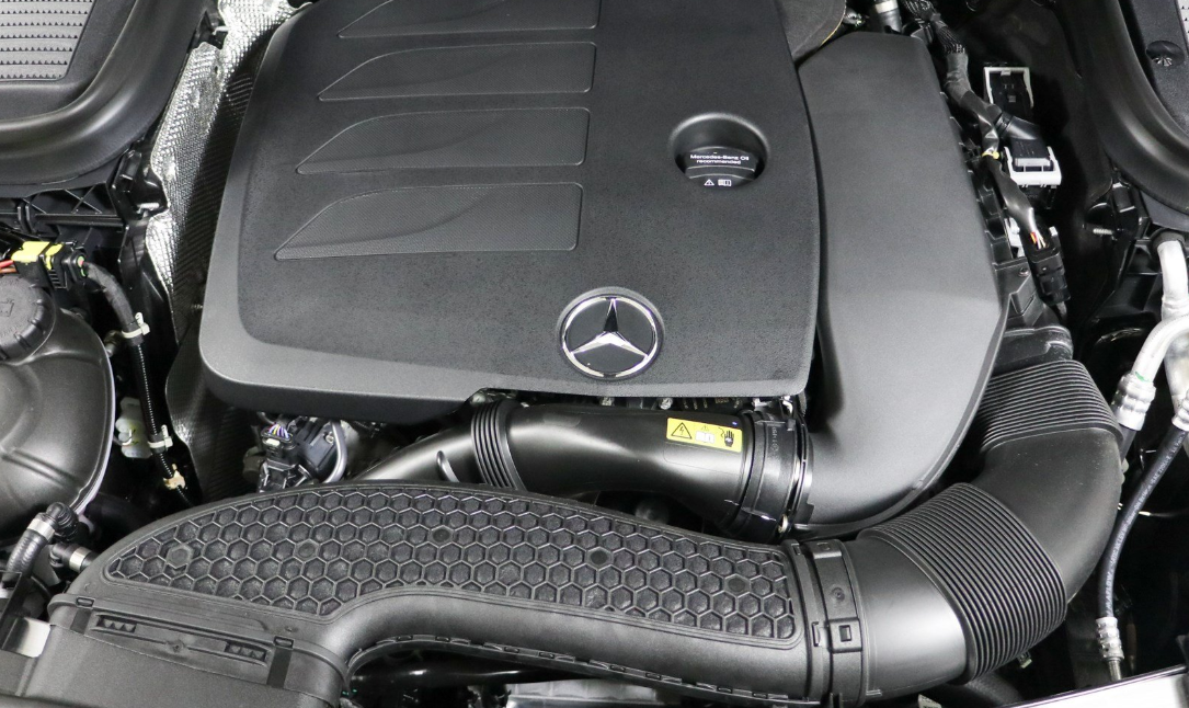 2020 Mercedes Benz GLC 300 Engine