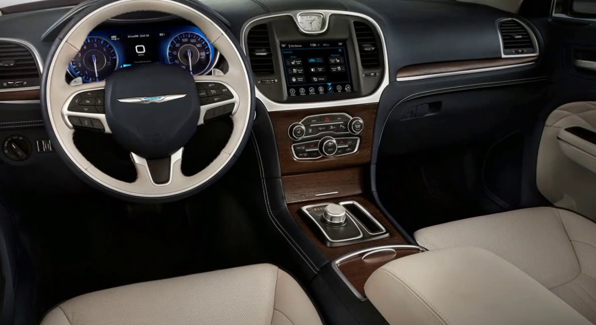 2021 Chrysler 300 Interior