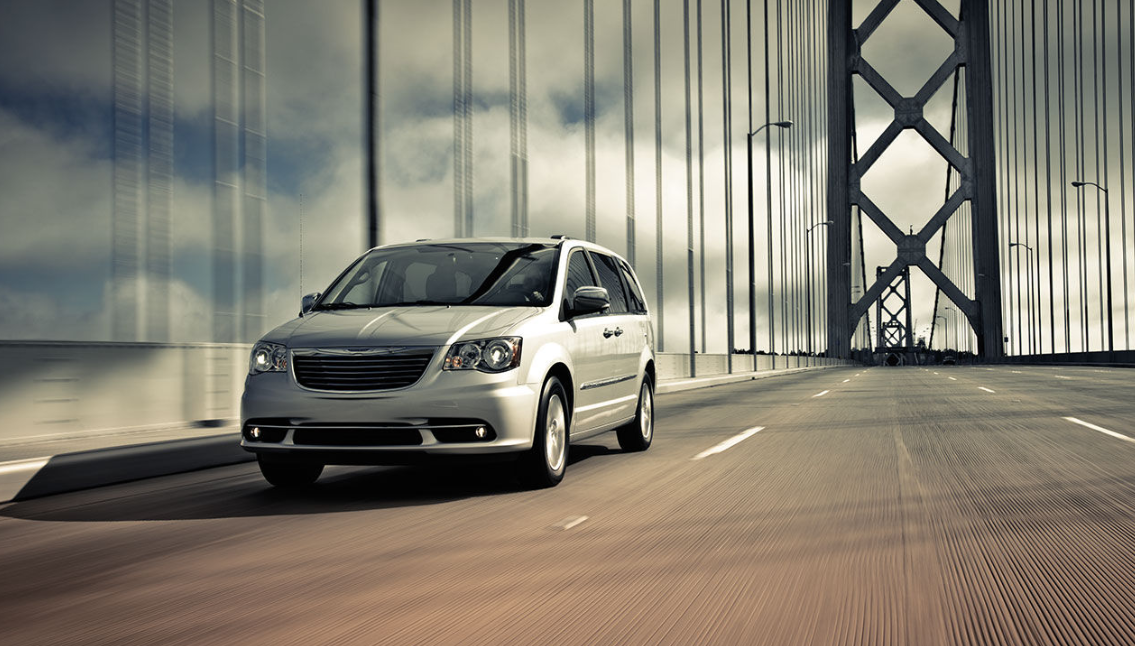 2020 Chrysler Town And Country Exterior