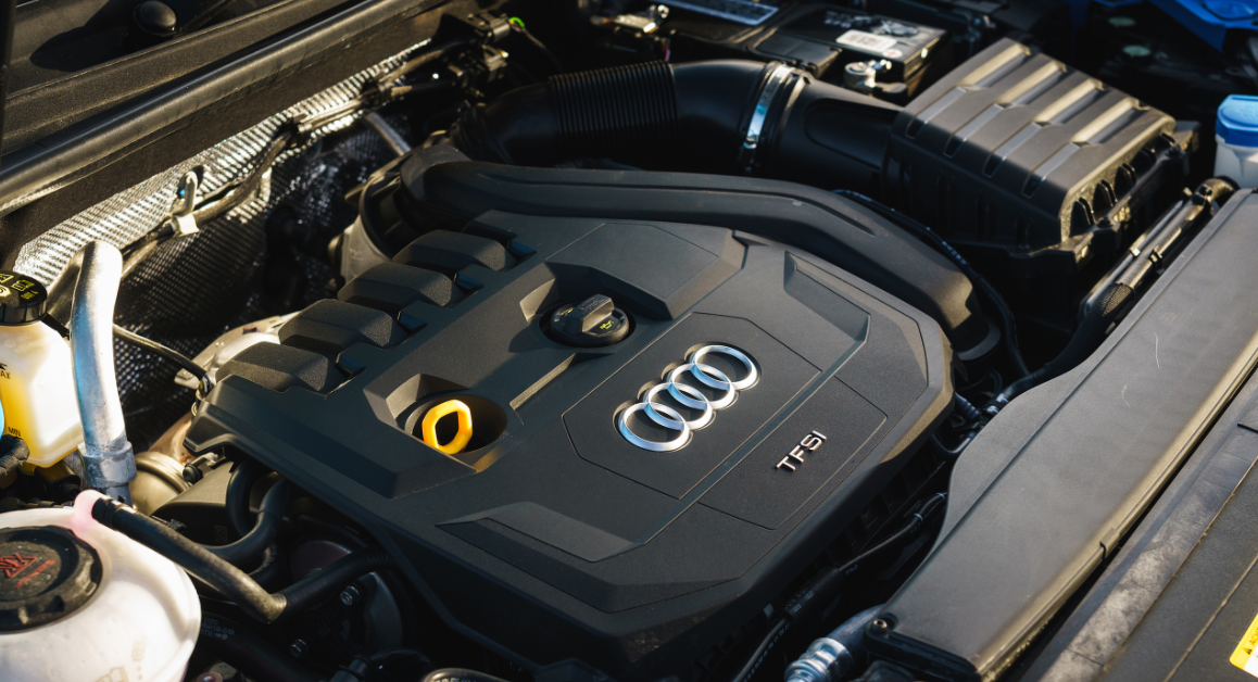 2023 Audi Q3 Sports Engine