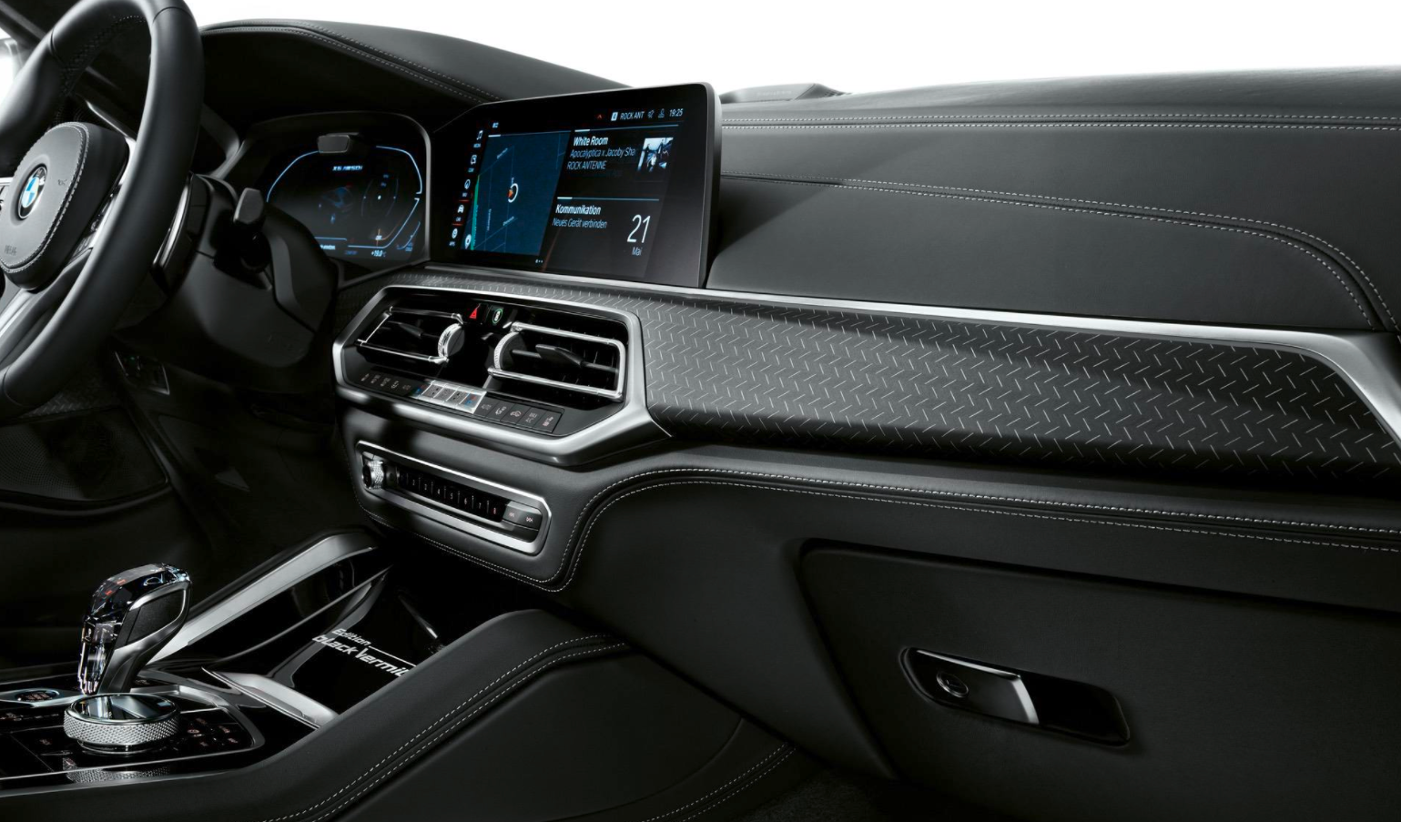 2024 BMW X5 Interior