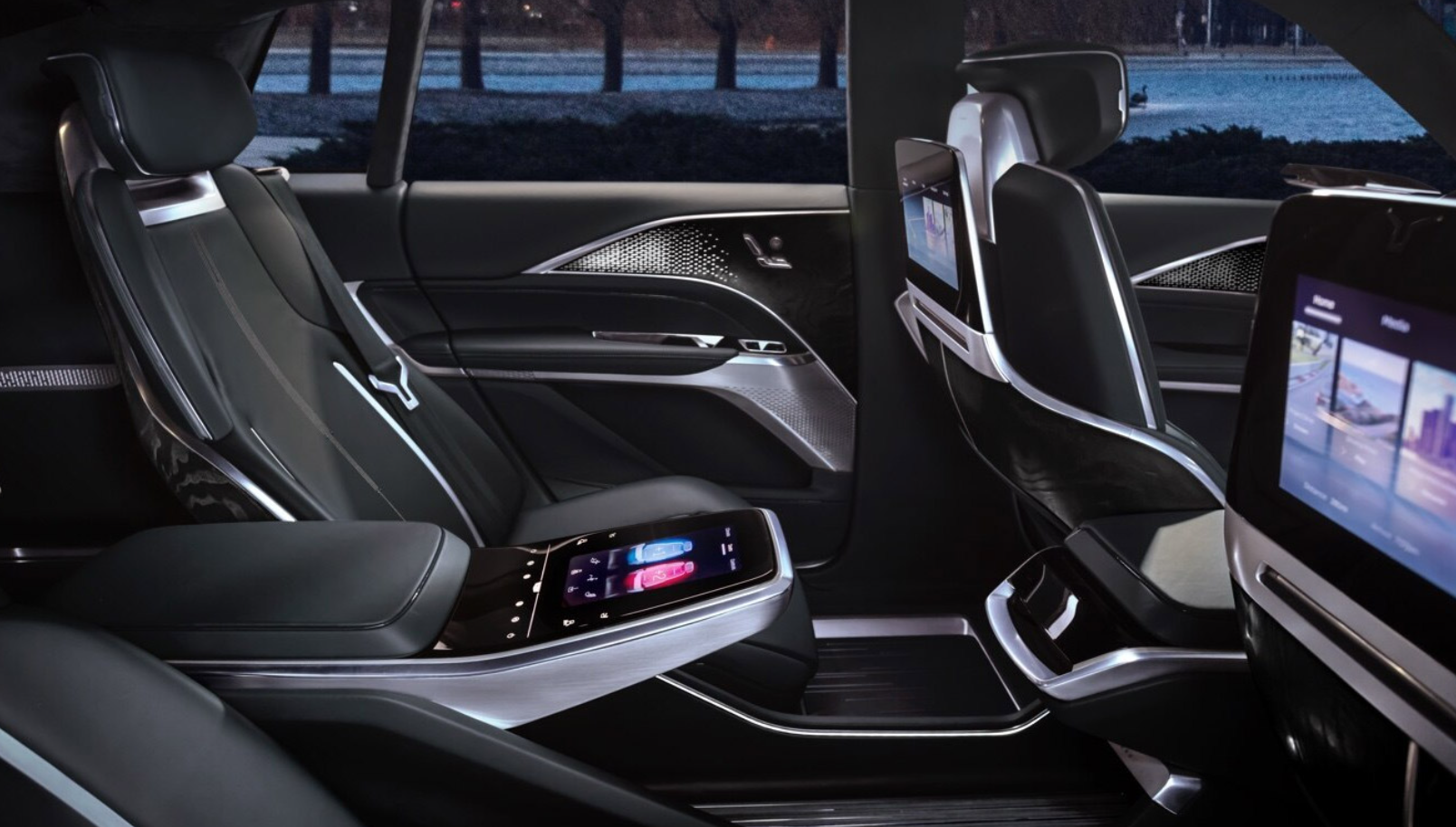 2024 Cadillac XT5 Electric Interior