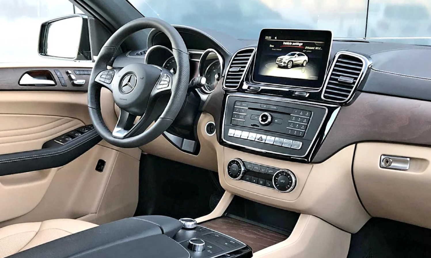 2024 Mercedes Benz GLE Class Interior