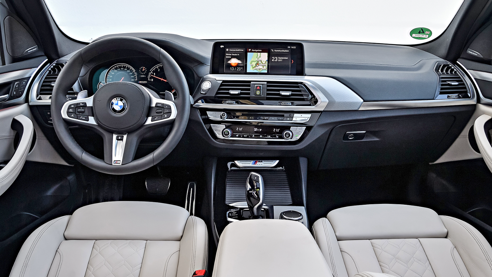 2024 BMW X3 Interior