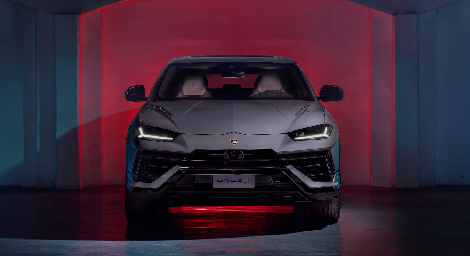 2024 Lamborghini Urus Exterior